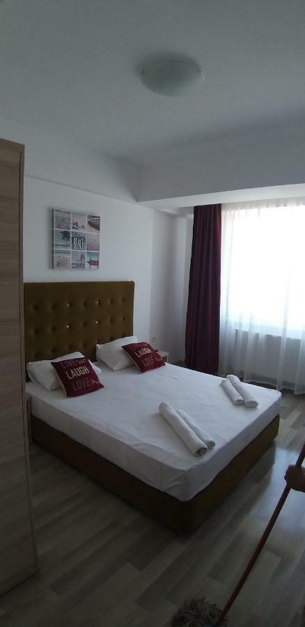 Mamaia Summerland Mrs Exterior photo